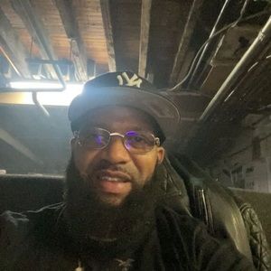 Meet your Posher, Gavin